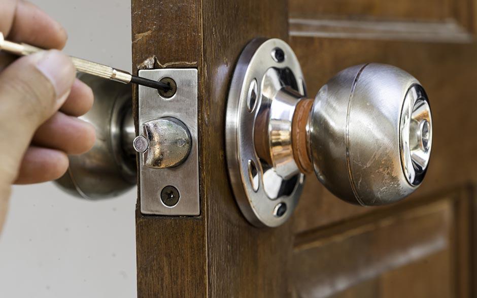 serrurier ouverture de porte Chevru